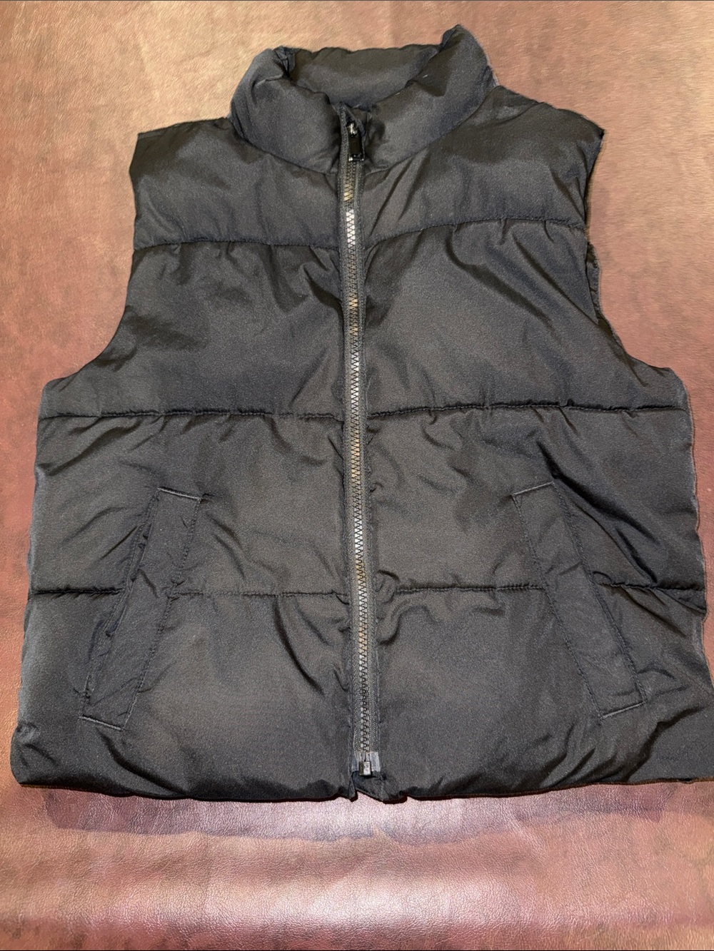 Gap girls puffer vest XL